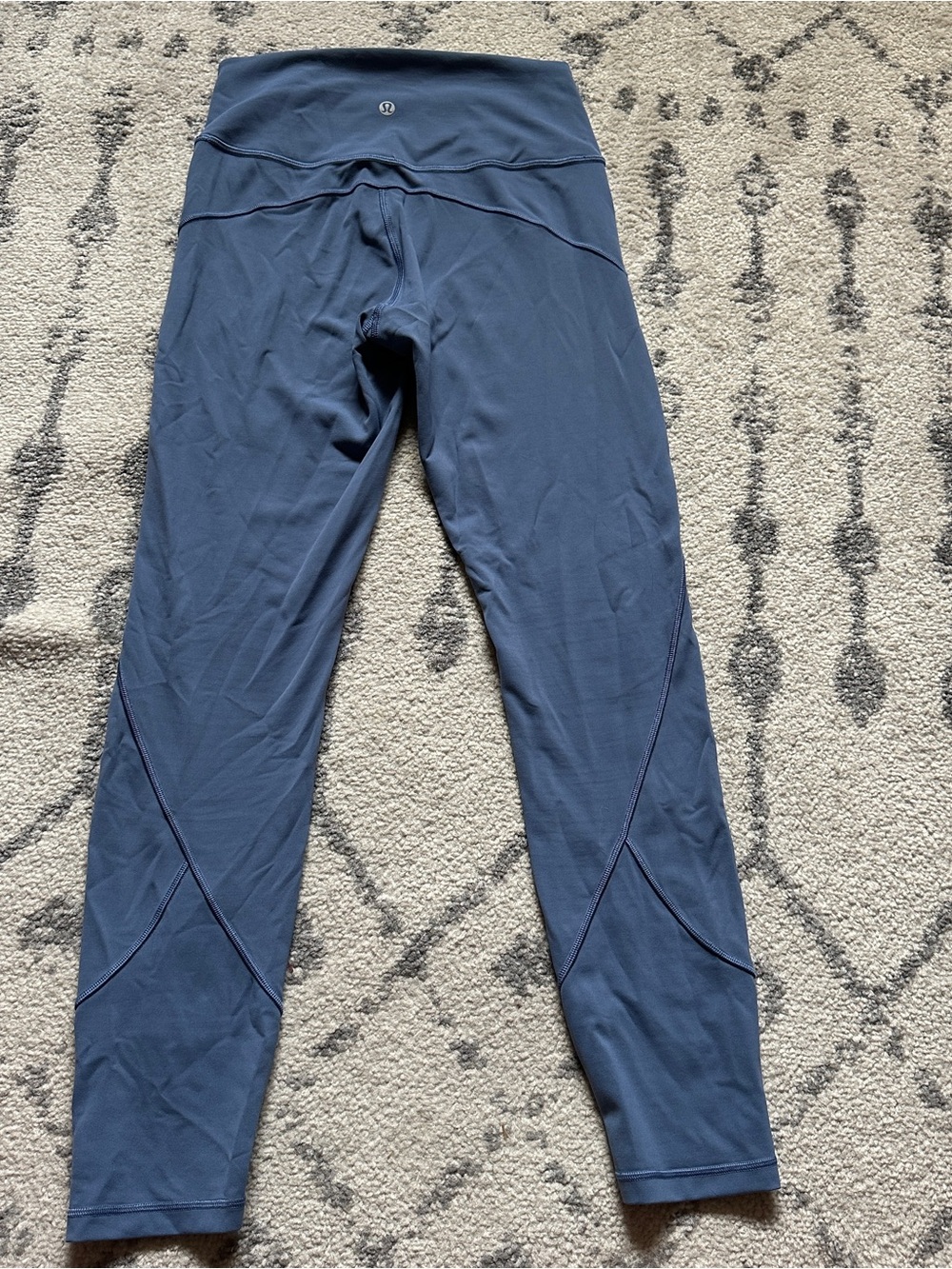 LULULEMON In Movement 7/8 tight everlux 25" thunder blue size 6